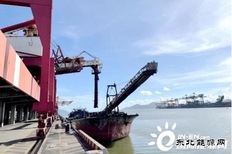 国家能源集团珠海港务投放储备煤保障华南地区煤炭供应