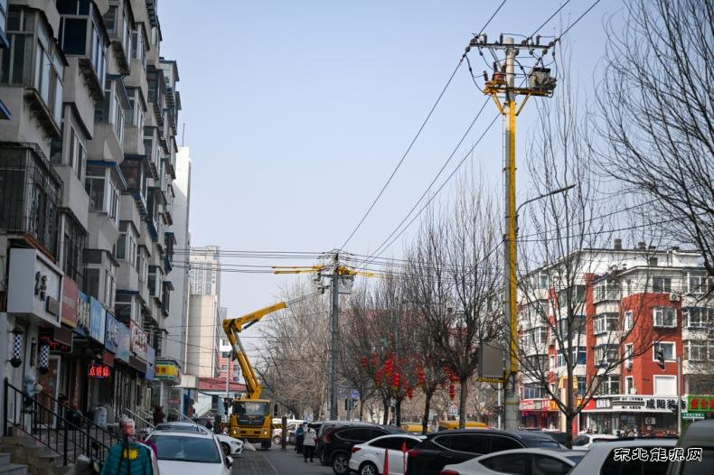 ����220ǧ����ɽ���繤��ȫ�����ʵ���Խ���׶�