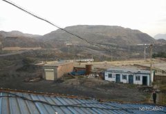 宁夏石嘴山市煤矿瓦斯爆炸 12人死亡8人被困