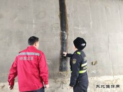 福海执法大队联合公路养护部门开展春节节前安全隐患排查