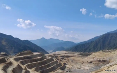 �Ĵ���������ڶ�����ϡ����